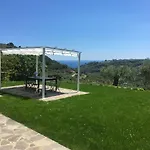 Oltrealmare 아파트 *