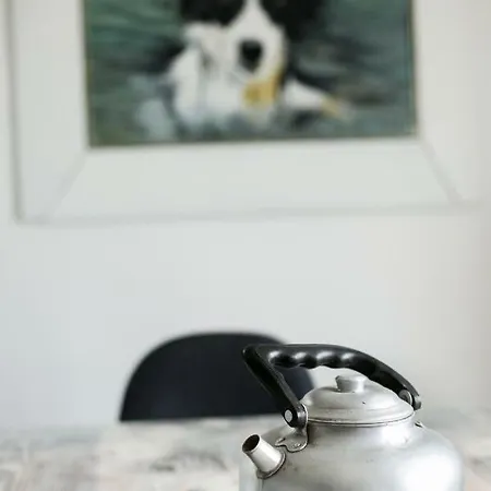 דירה Oltrealmare