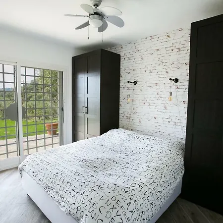 Apartament Oltrealmare