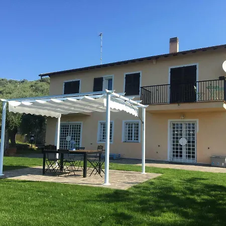 Apartment Oltrealmare *